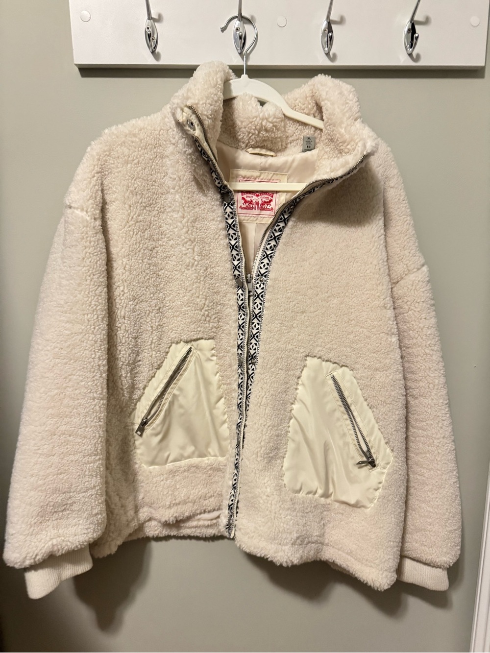 Levi Sherpa Teddy Jacket in Cream XL Like New